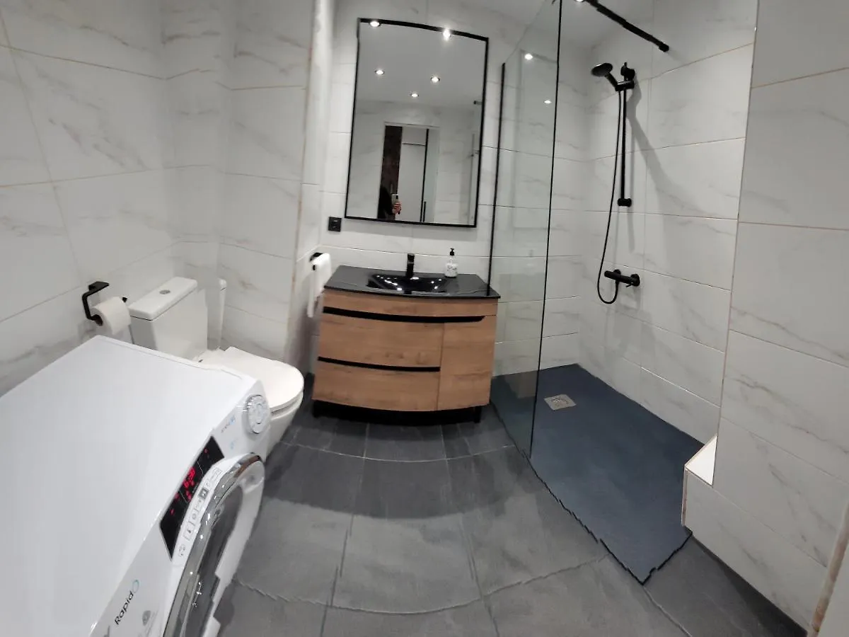 A Estrenar Preciosos Apartamentos Aparthotel Inter2, New Apartments Ln Aparthotel 12 Months Open! Self Check In! Reserva Garaje! Salou