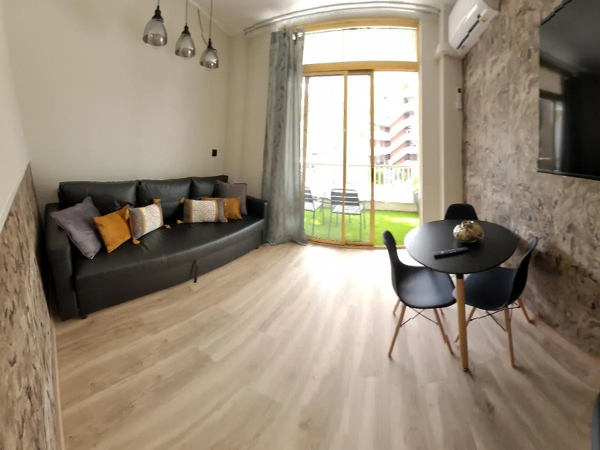 A Estrenar Preciosos Apartamentos Aparthotel Inter2, New Apartments Ln Aparthotel 12 Months Open! Self Check In! Reserva Garaje! Salou Spanje