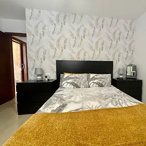 https://piso-familiar-centrico-campillo.in-canary-islands.com