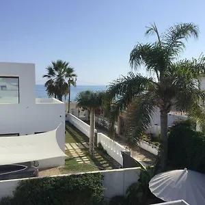https://villa-rosario-torre-de-benagalbon.1costadelsol.com